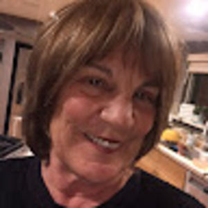 Meet your Posher, Carla